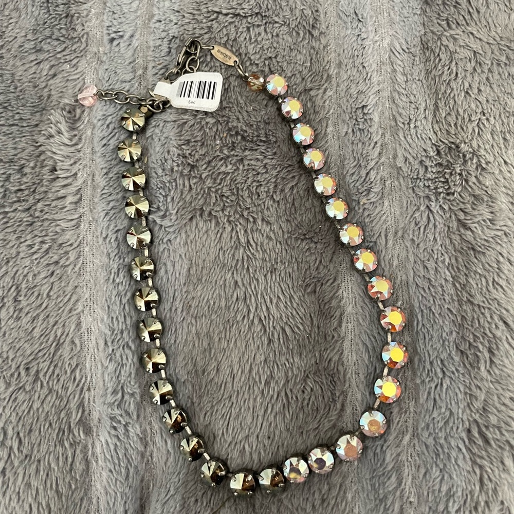 Sabika Rococo NWT choker